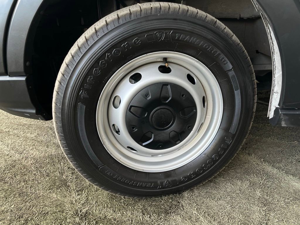 Used 2022 Ford Transit 150 Medium Roof image 10