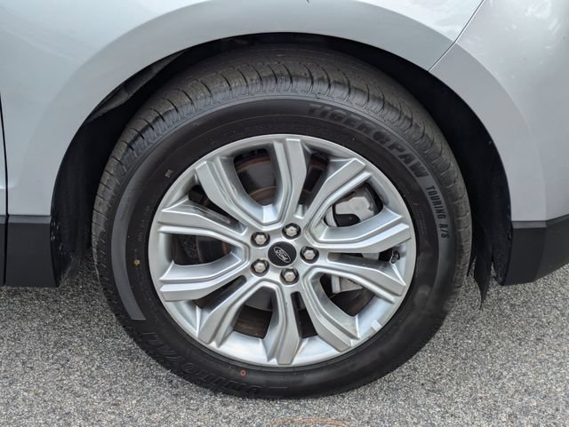 Used 2024 Ford Edge Titanium AWD/4WD image 14