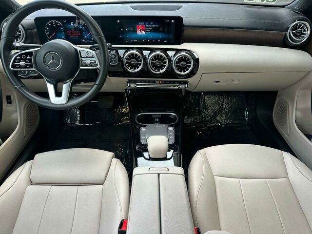 Certified 2022 Mercedes-Benz CLA 250 image 17