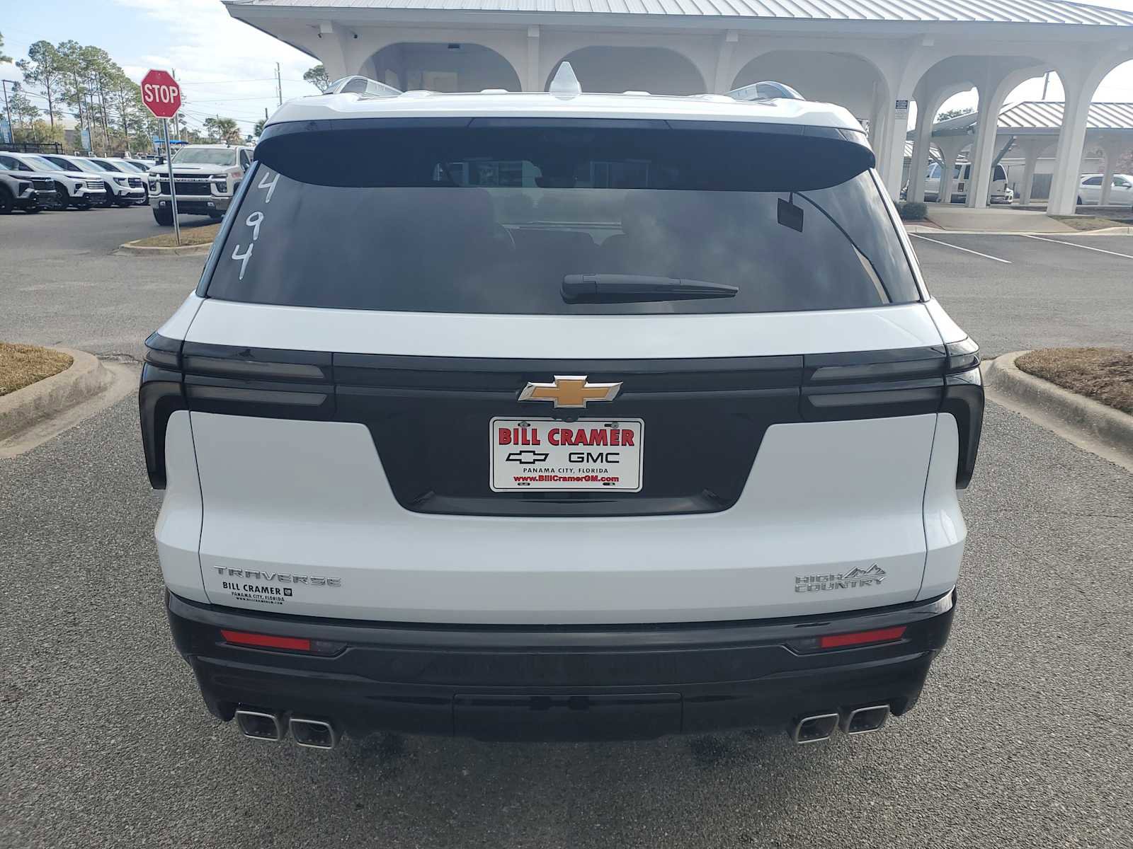 New 2026 Chevrolet Traverse High Country image 4