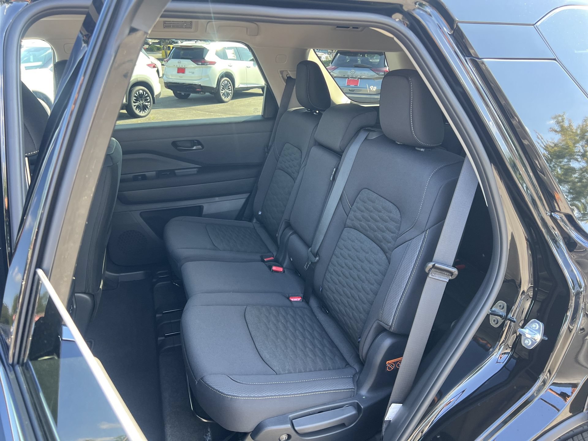 New 2026 Nissan Pathfinder SV FWD image 18