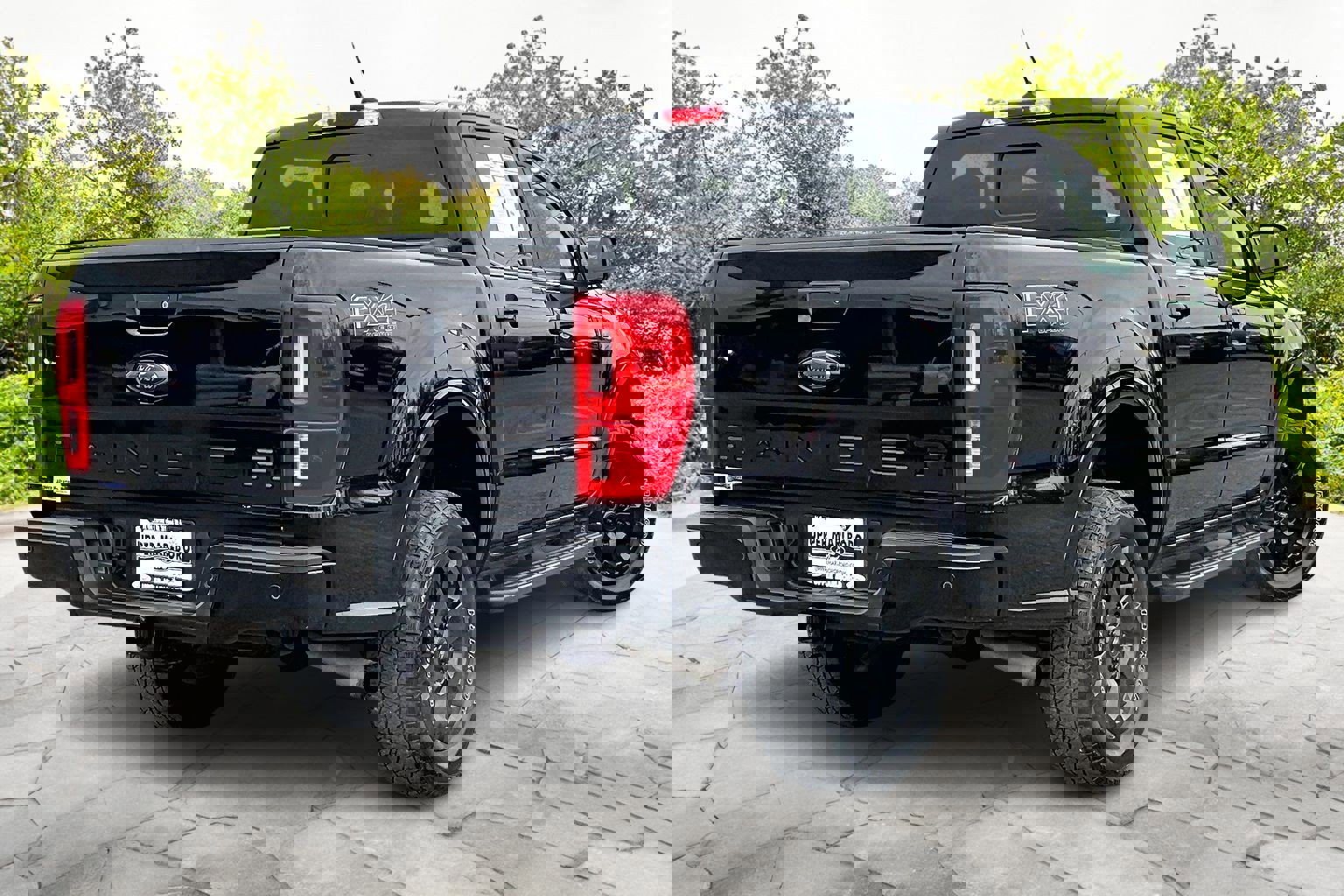 Used 2021 Ford Ranger Lariat w/ Equipment Group 501A High image 13