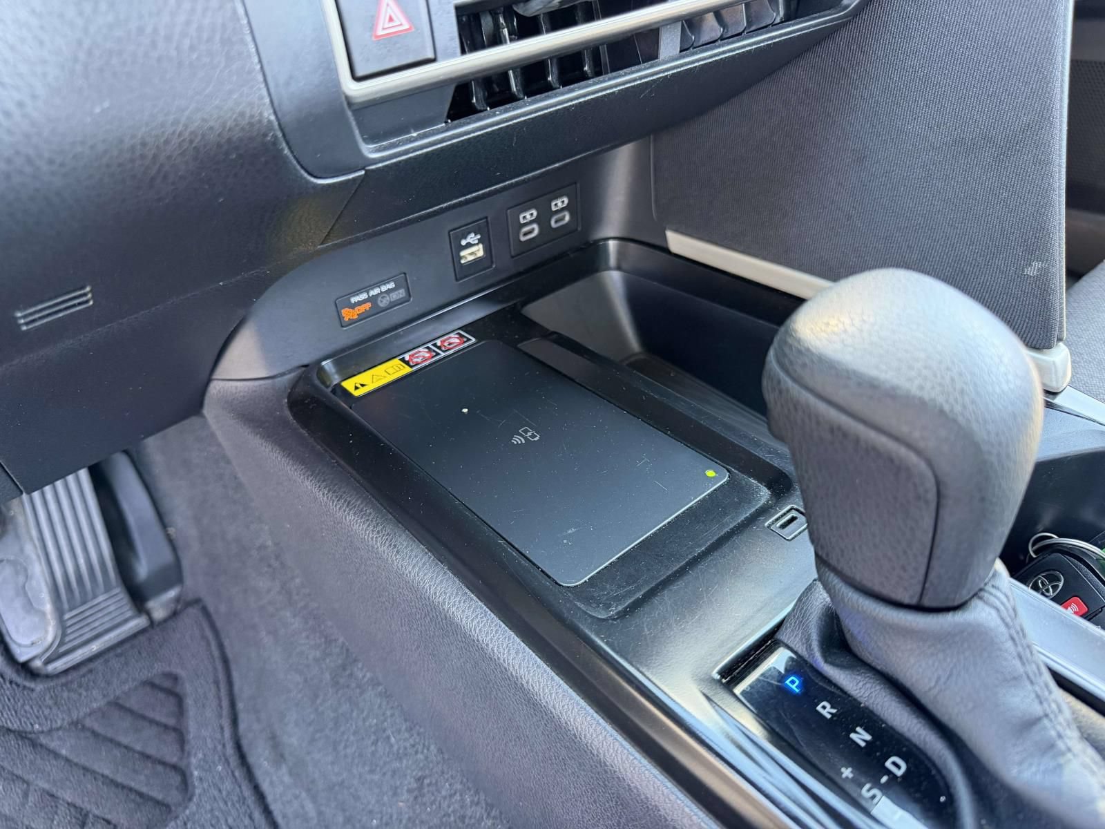Used 2025 Toyota Camry LE w/ Convenience Package AWD/4WD image 27