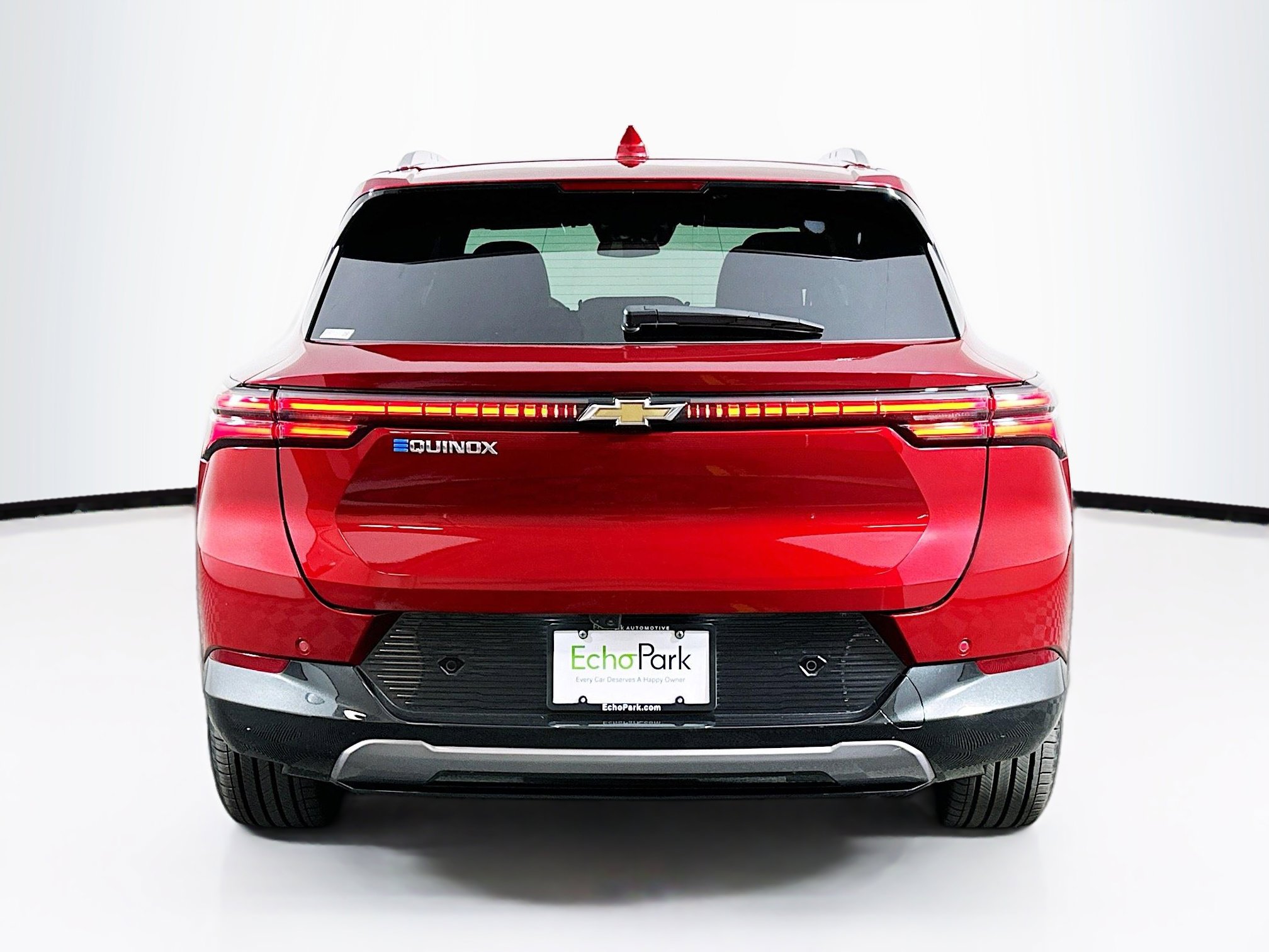 Used 2024 Chevrolet Equinox EV LT image 7