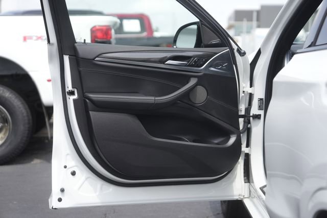 Used 2022 BMW X4 M40i w/ Premium Package image 31