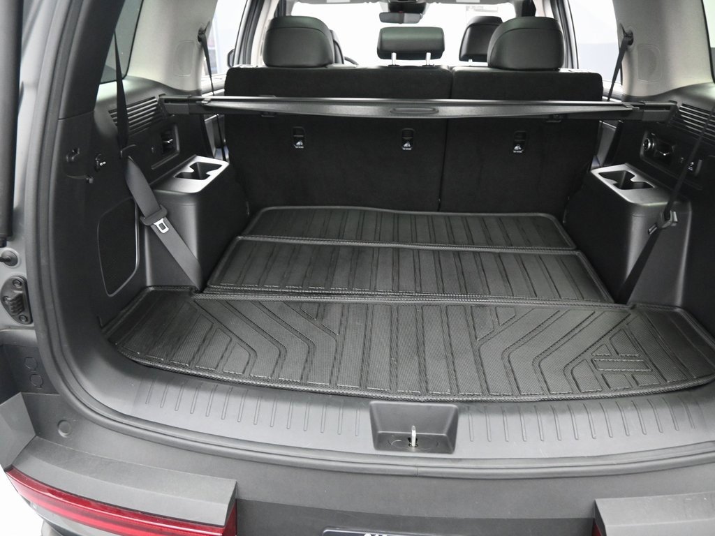 Used 2024 Hyundai Santa Fe Limited image 35