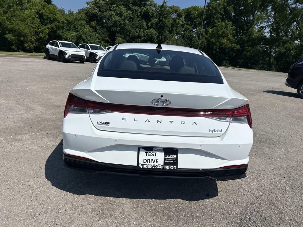 Certified 2023 Hyundai Elantra Limited FWD image 6
