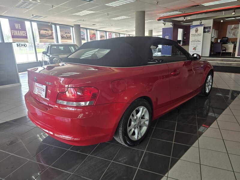 Used 2009 BMW 128i Convertible RWD image 31