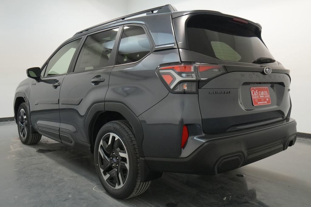 New 2025 Subaru Forester Limited image 5