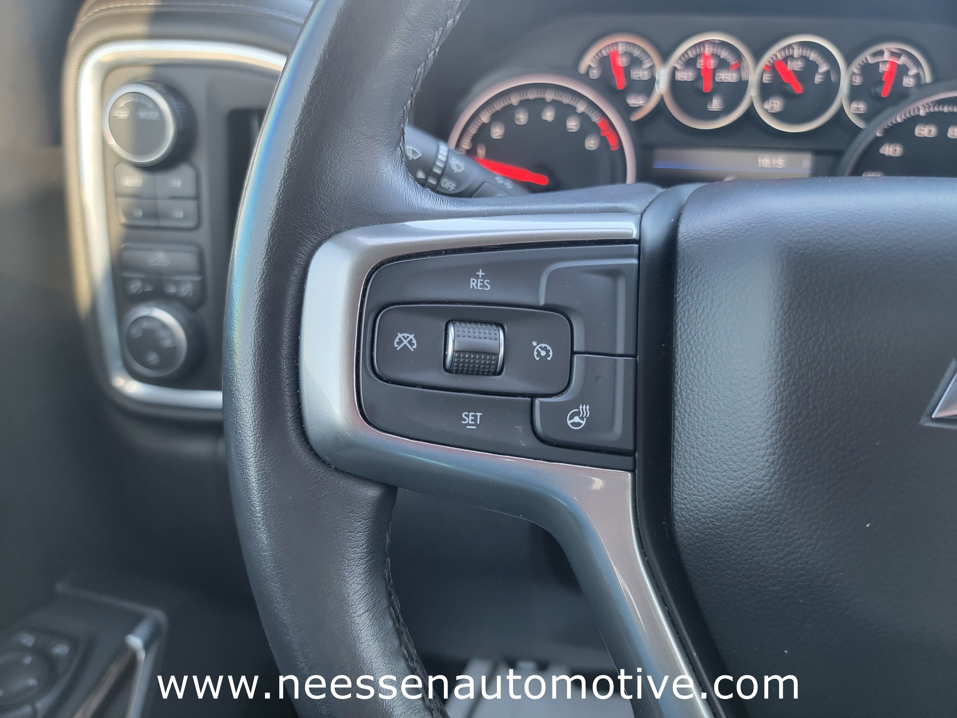 Used 2020 Chevrolet Silverado 1500 LT w/ Texas Edition image 19