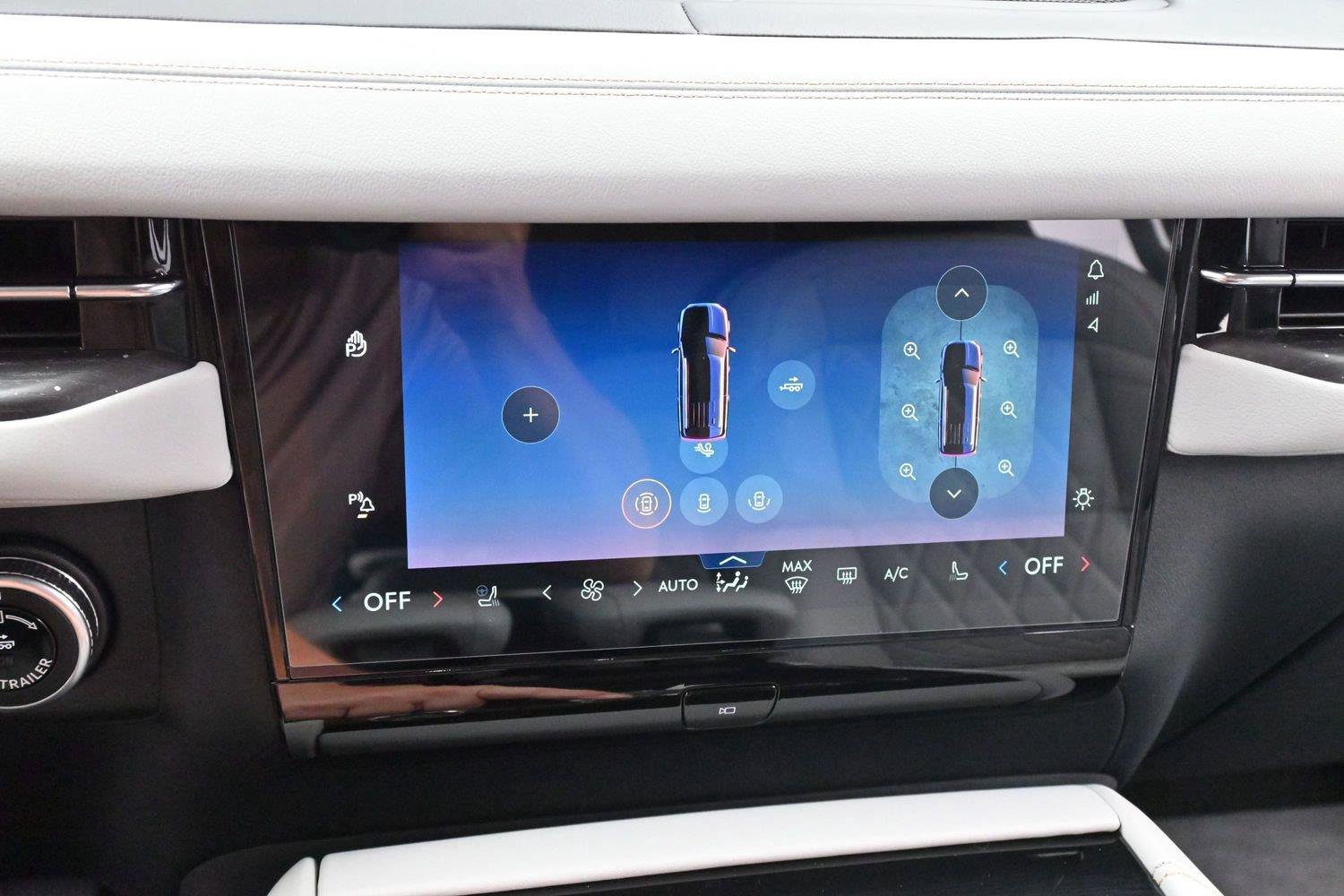 Used 2026 Lincoln Navigator L Black Label AWD/4WD image 29