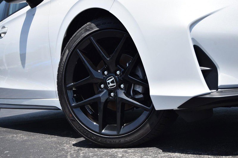 New 2025 Honda Civic Sport image 3