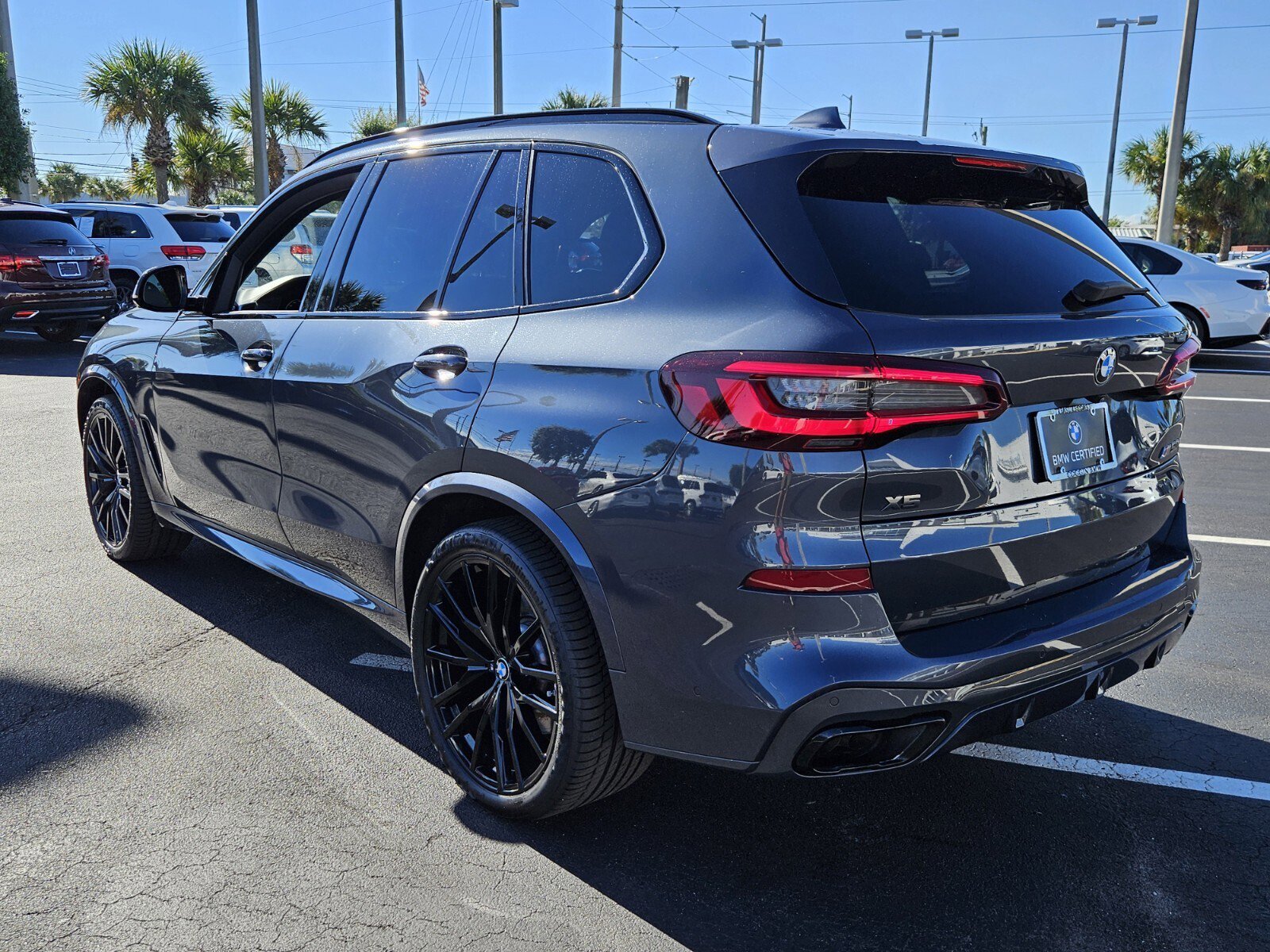 Certified 2022 BMW X5 M50i w/ Premium Package image 7