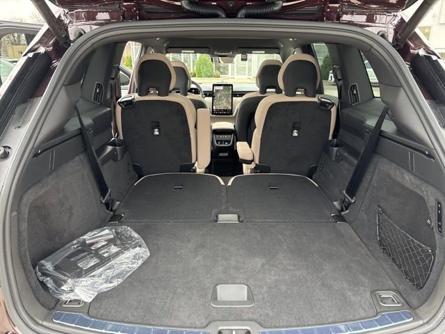 New 2025 Volvo EX90 Ultra image 13