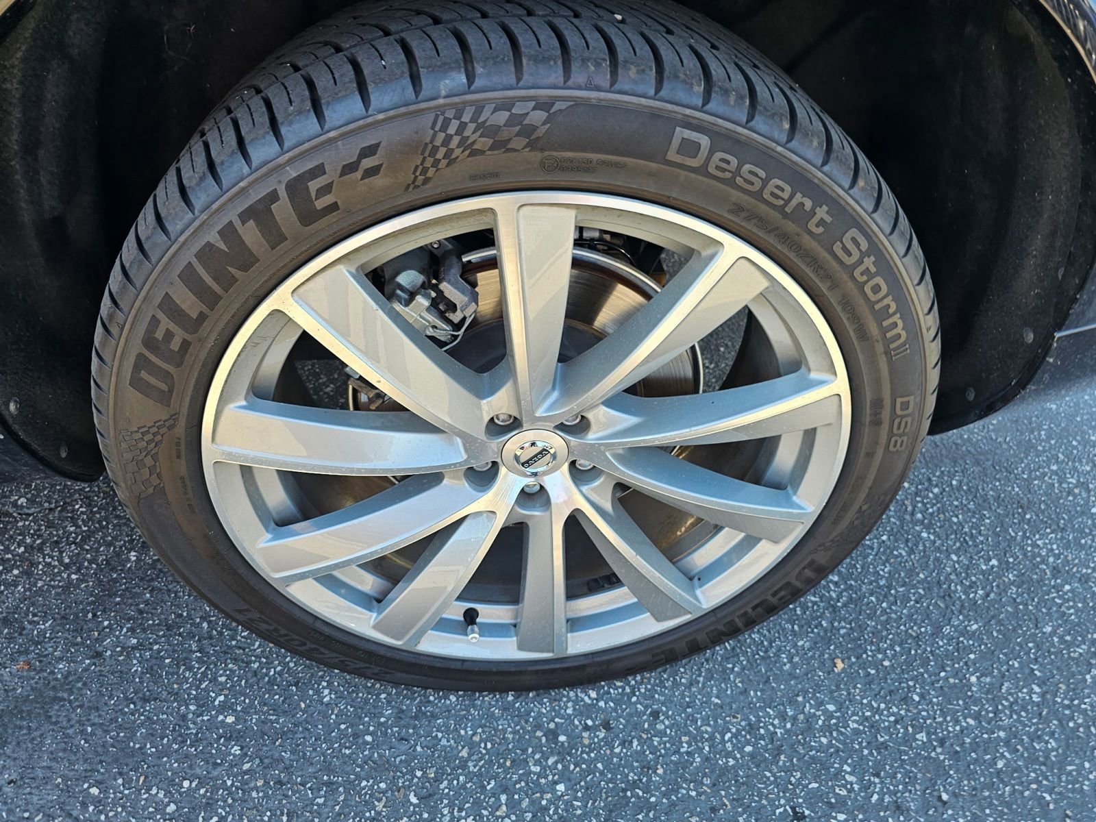 Used 2023 Volvo XC90 B6 Plus image 10