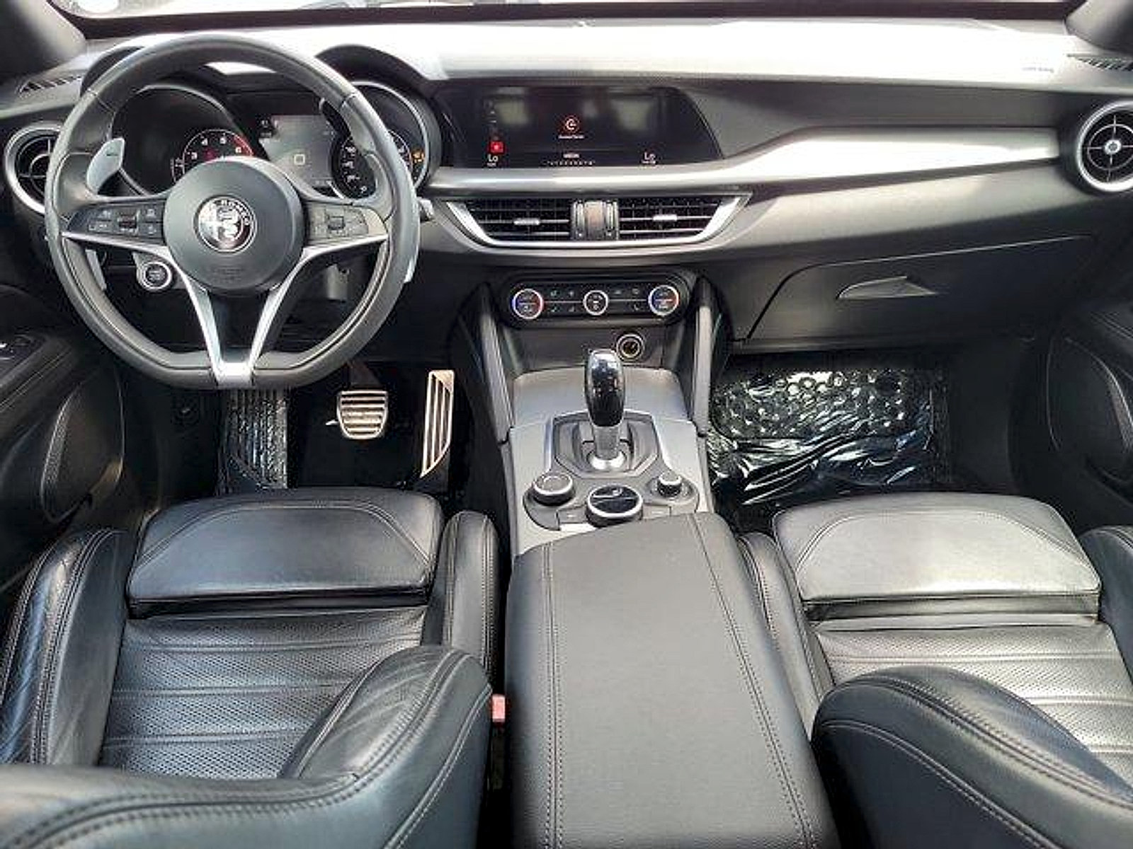 Used 2018 Alfa Romeo Stelvio Ti Sport AWD/4WD image 14