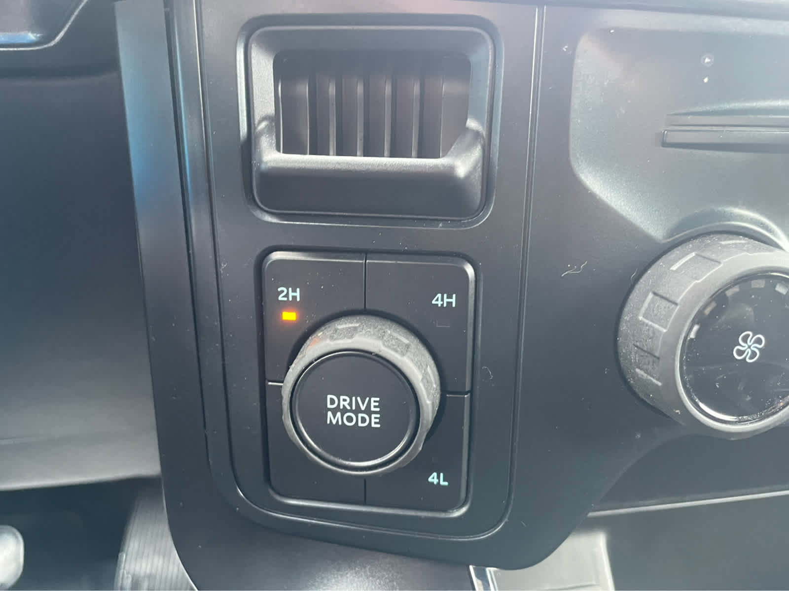 Used 2025 Ford F150 STX w/ Equipment Group 200A image 24