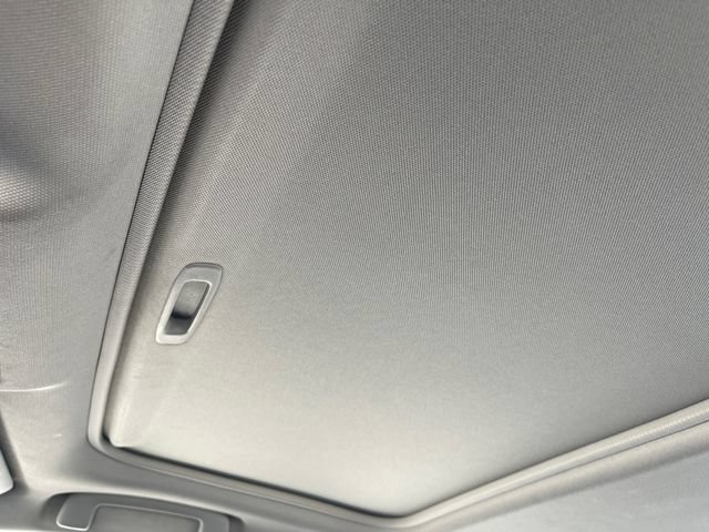 Used 2016 Toyota Camry XSE w/ Moonroof Package FWD image 21