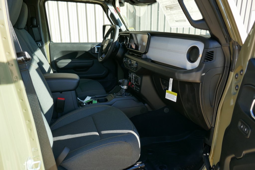 New 2026 Jeep Gladiator Sport AWD/4WD image 12