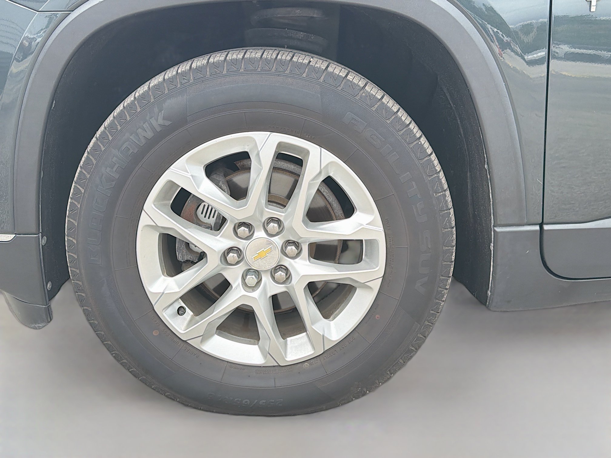 Used 2020 Chevrolet Traverse LT AWD/4WD image 43