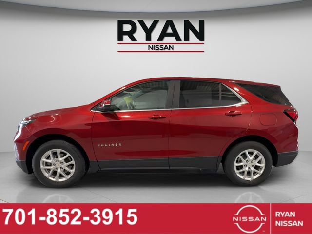 Used 2024 Chevrolet Equinox LT image 2