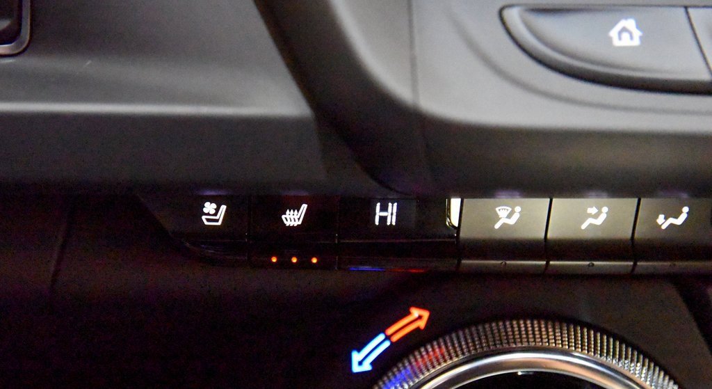 Used 2017 Chevrolet Camaro SS image 22