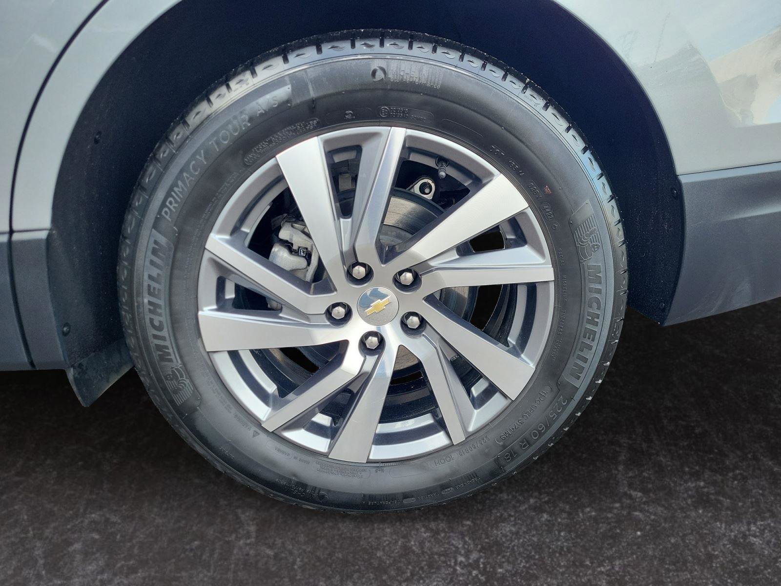 Used 2023 Chevrolet Equinox LT image 27