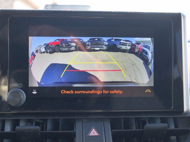 Used 2024 Toyota RAV4 XLE image 21