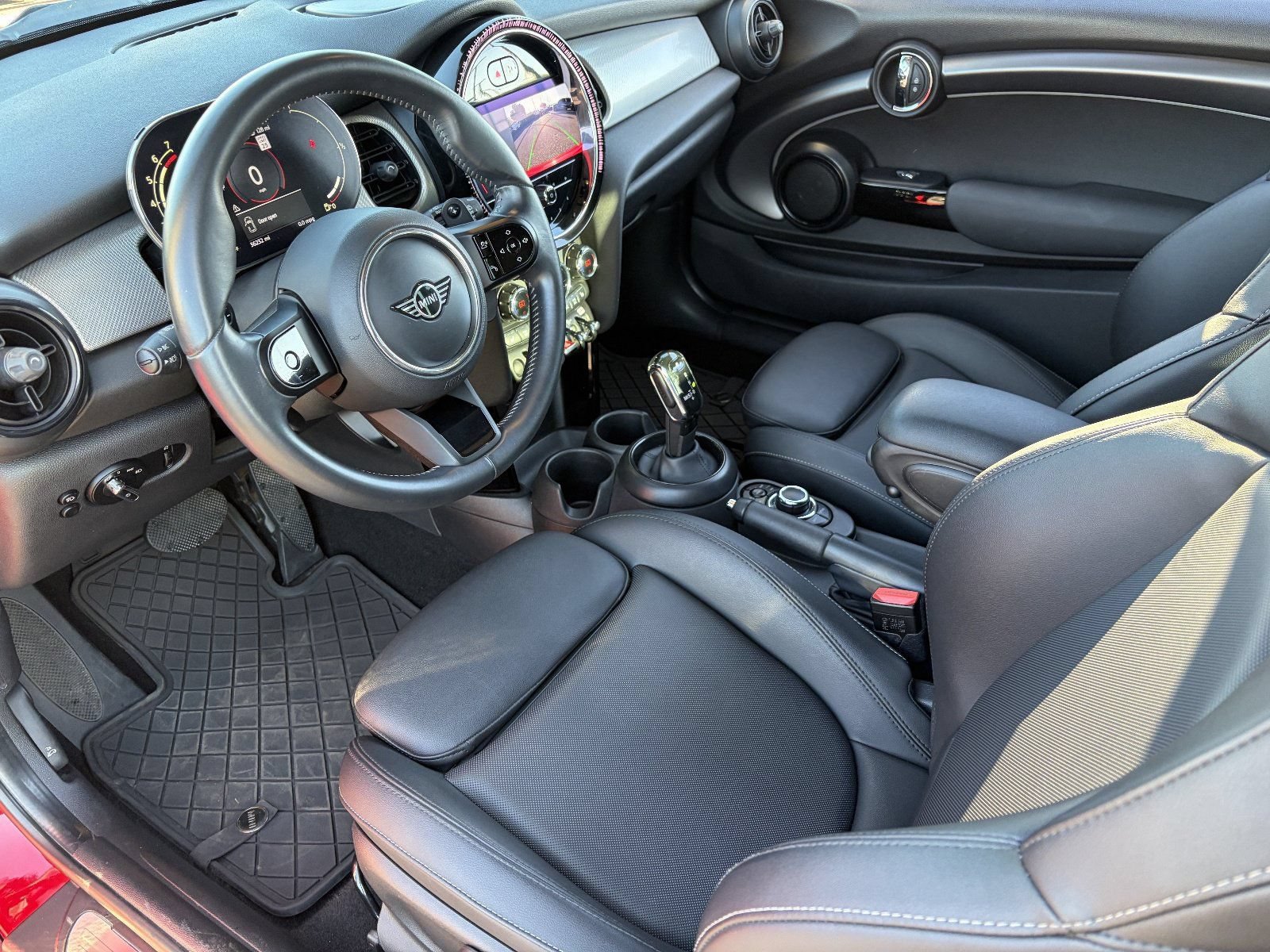 Used 2023 MINI Cooper S FWD image 19