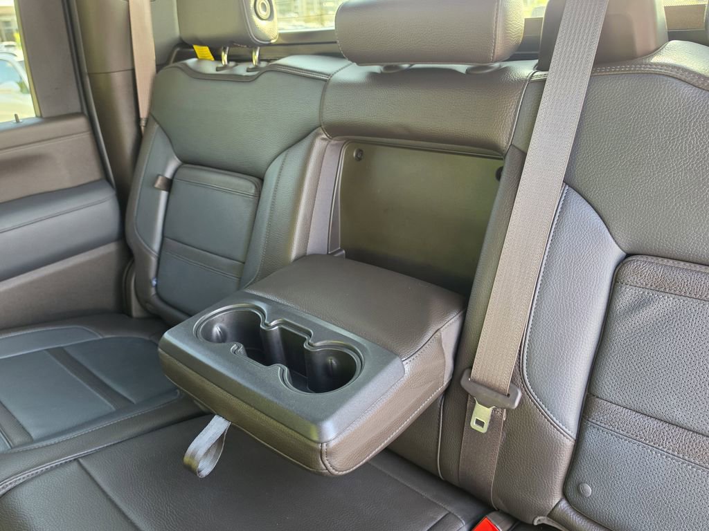 Used 2022 GMC Sierra 2500 Denali AWD/4WD image 17