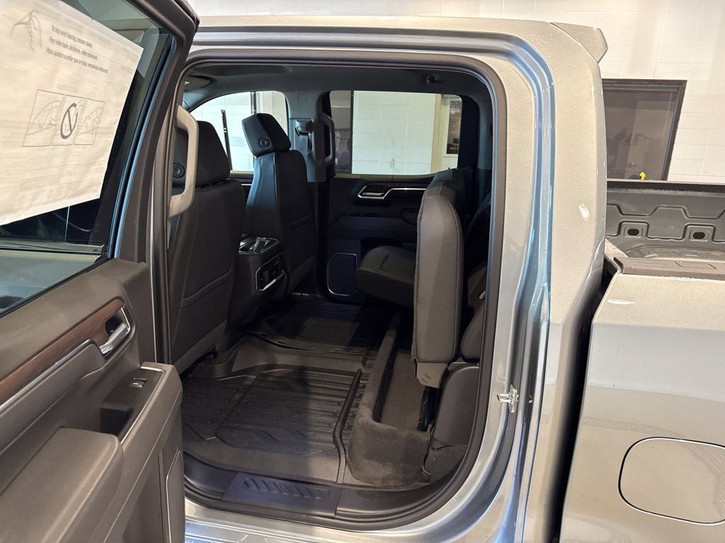 New 2026 GMC Sierra 1500 SLT w/ SLT Convenience Package AWD/4WD image 22