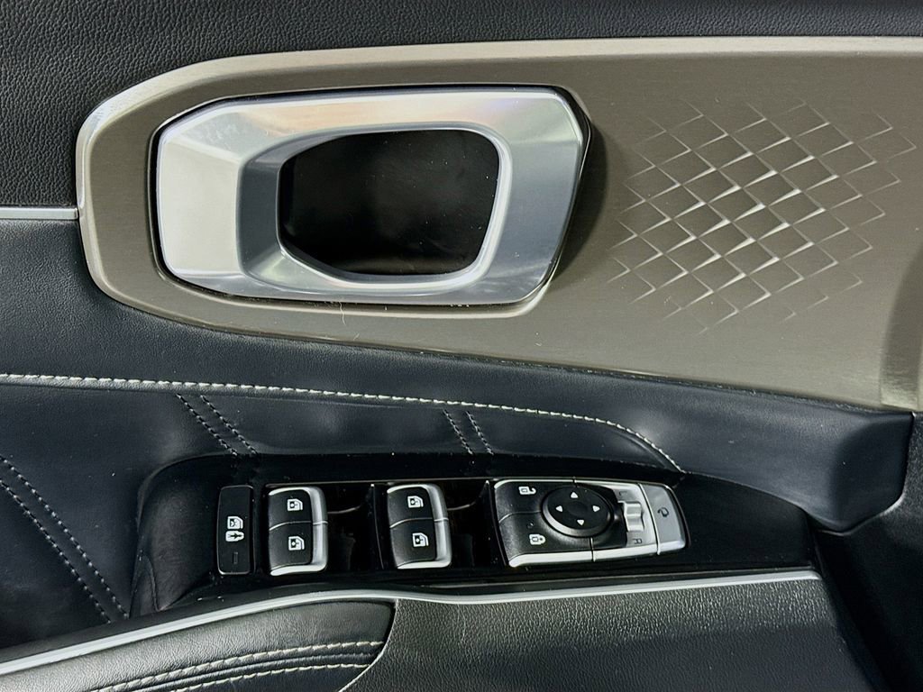 Used 2021 Kia Sorento SX image 27