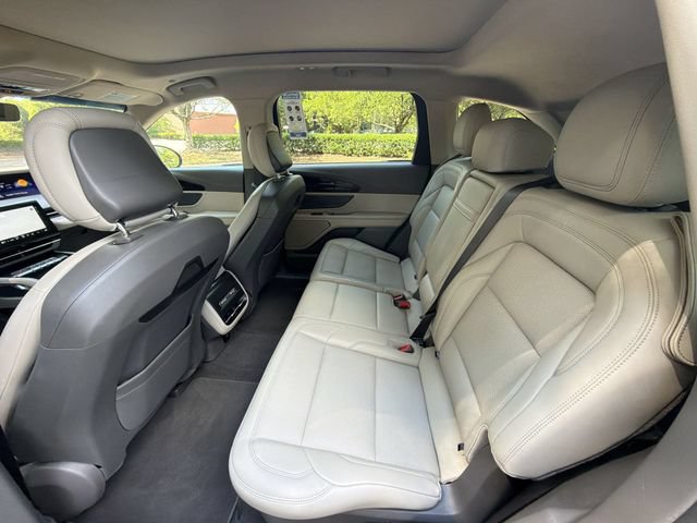 Certified 2024 Lincoln Nautilus Premier w/ Equipment Group 102A AWD/4WD image 24