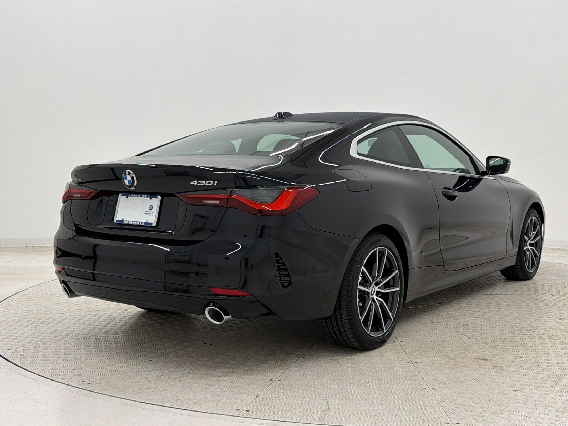 New 2027 BMW 430i Coupe w/ Parking Assistance Package AWD/4WD image 9
