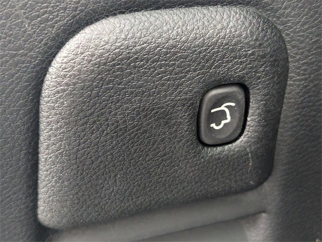 Used 2018 Jeep Grand Cherokee Altitude image 30