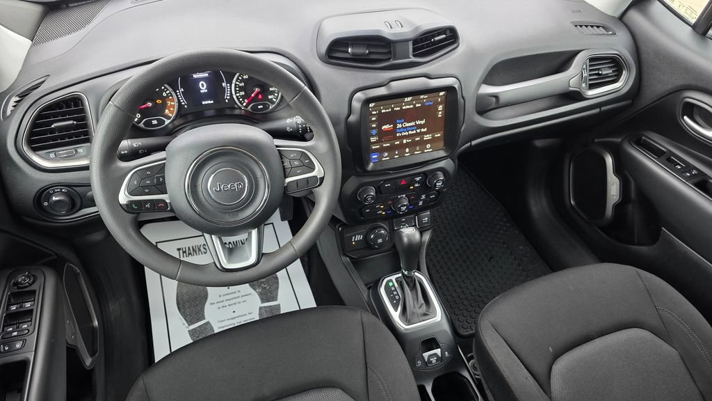 Used 2023 Jeep Renegade Latitude AWD/4WD image 24