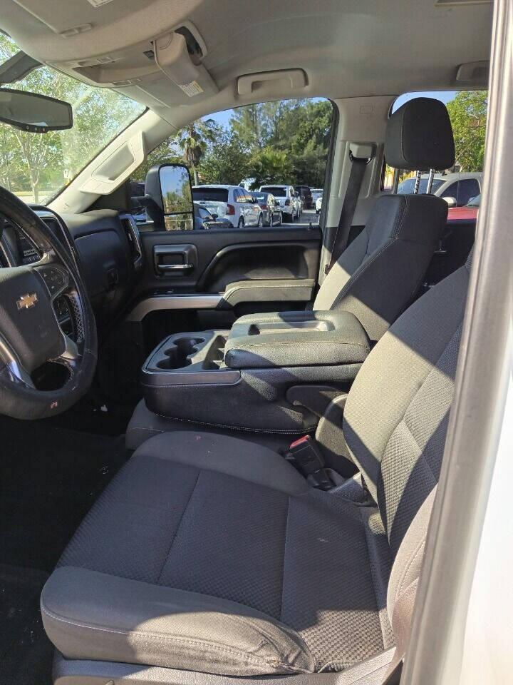 Used 2015 Chevrolet Silverado 2500 LT AWD/4WD image 15