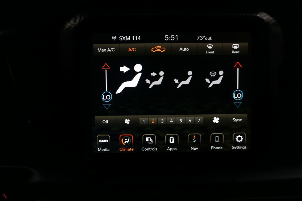 Used 2022 Jeep Gladiator Sport AWD/4WD image 10