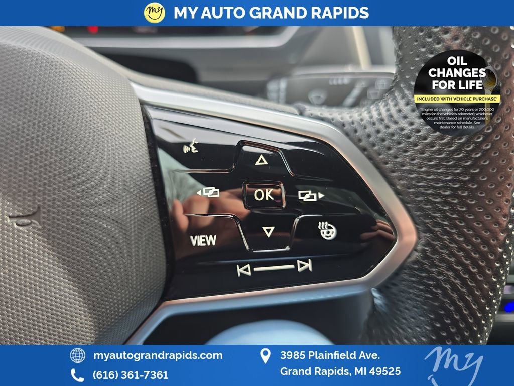 Used 2022 Volkswagen Tiguan SEL R-Line image 20