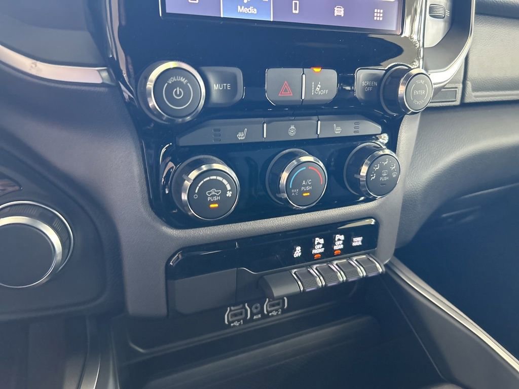 New 2026 RAM 1500 Big Horn w/ Night Edition image 44