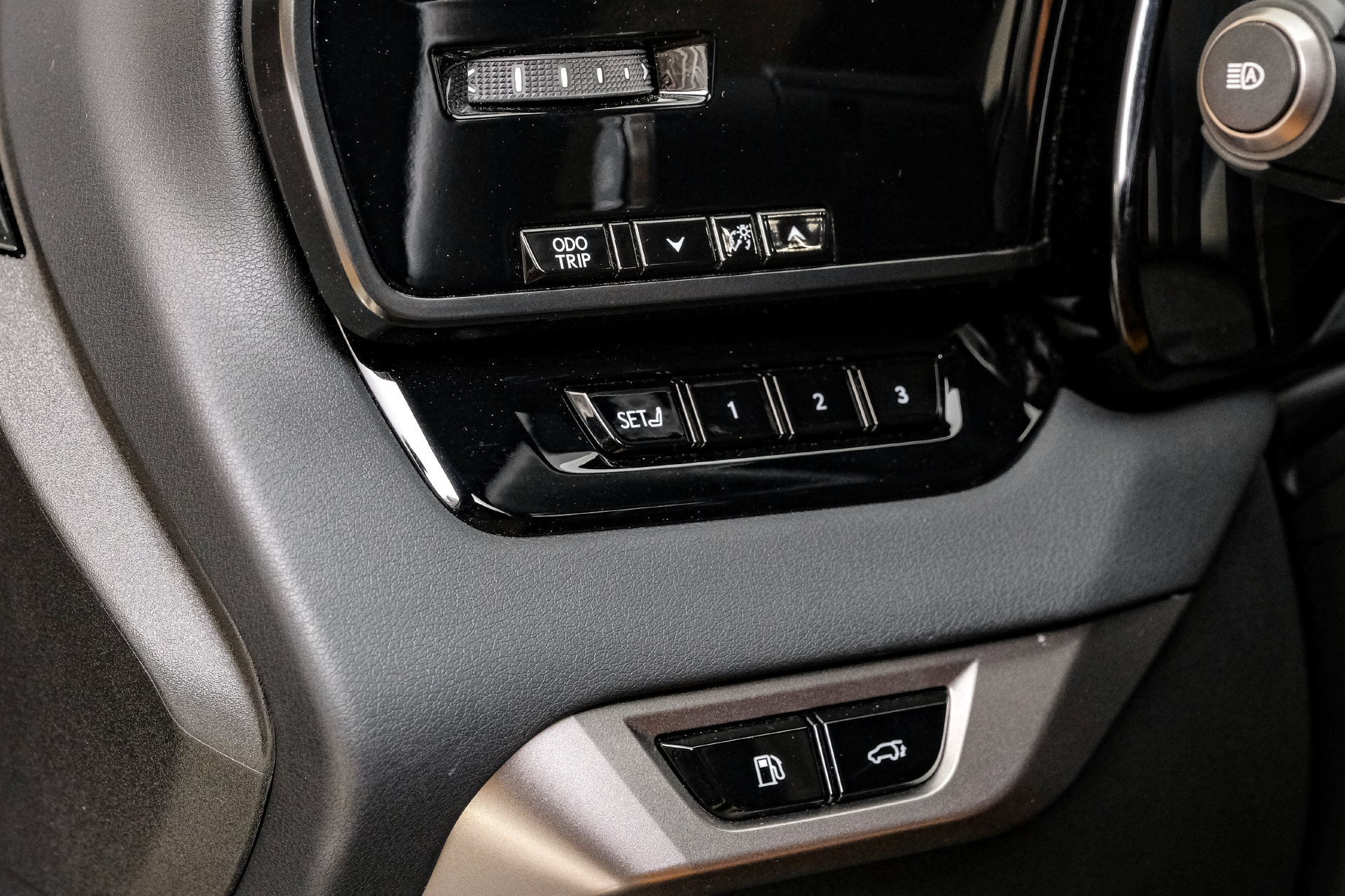 Used 2024 Lexus RX 350 Premium w/ Cold Area Package FWD image 29