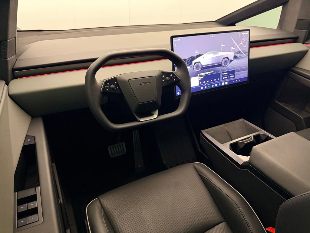 Used 2025 Tesla Cybertruck AWD Crew Cab image 15
