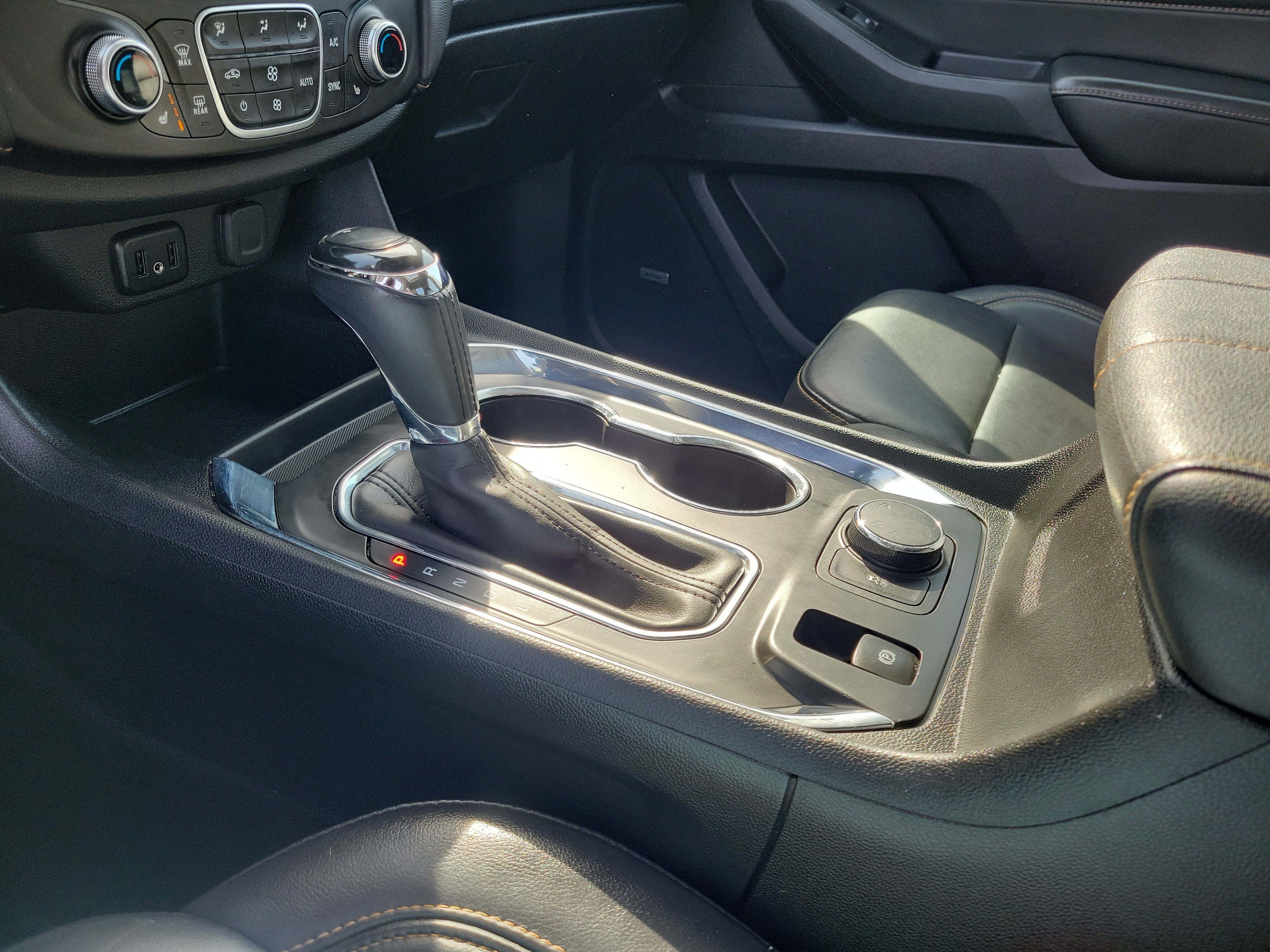 Used 2018 Chevrolet Traverse LT image 29