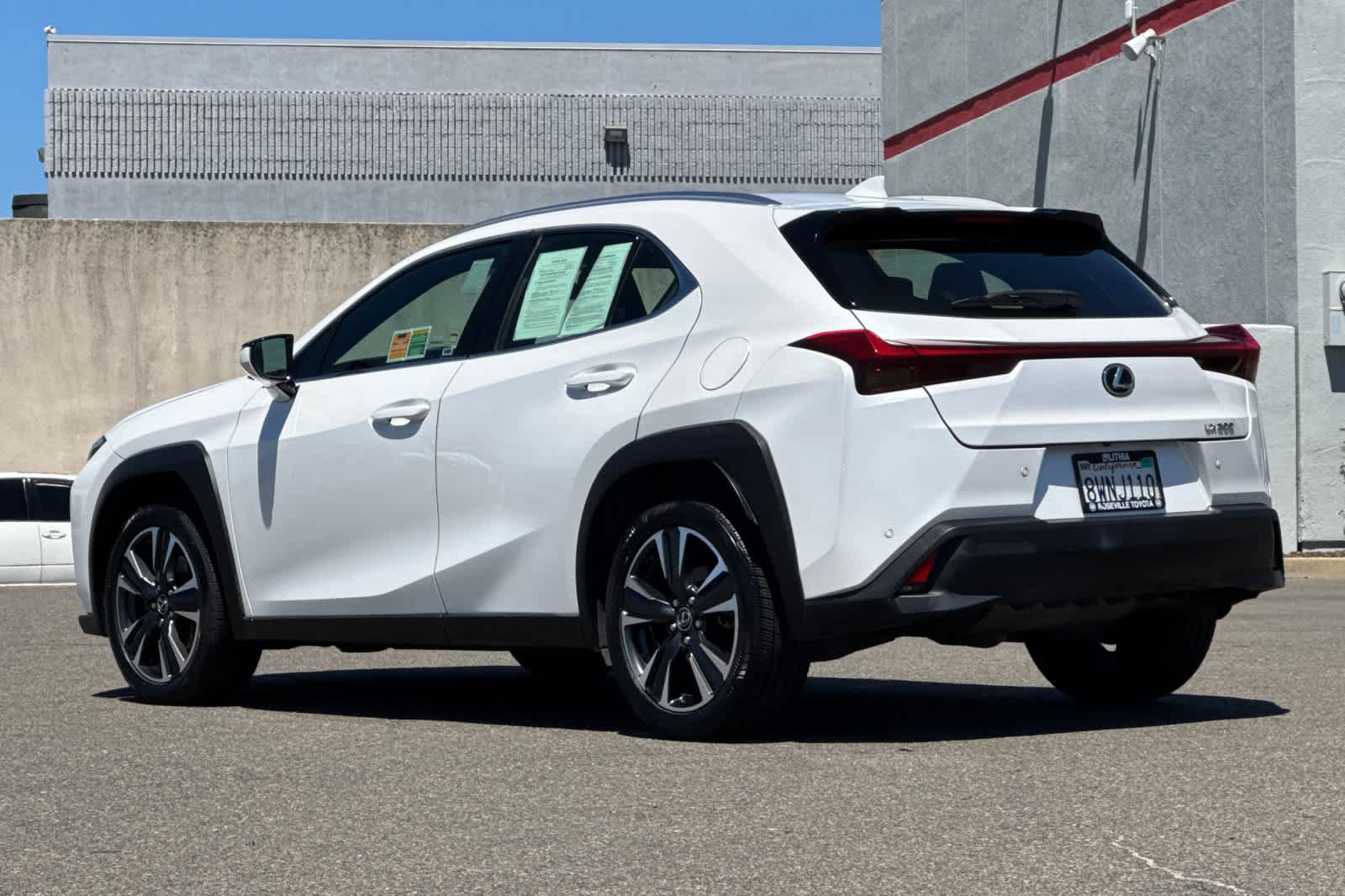 Used 2021 Lexus UX 200 w/ Accessory Package (Z1) FWD image 7