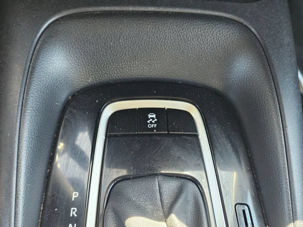 Used 2023 Toyota Corolla LE FWD image 25