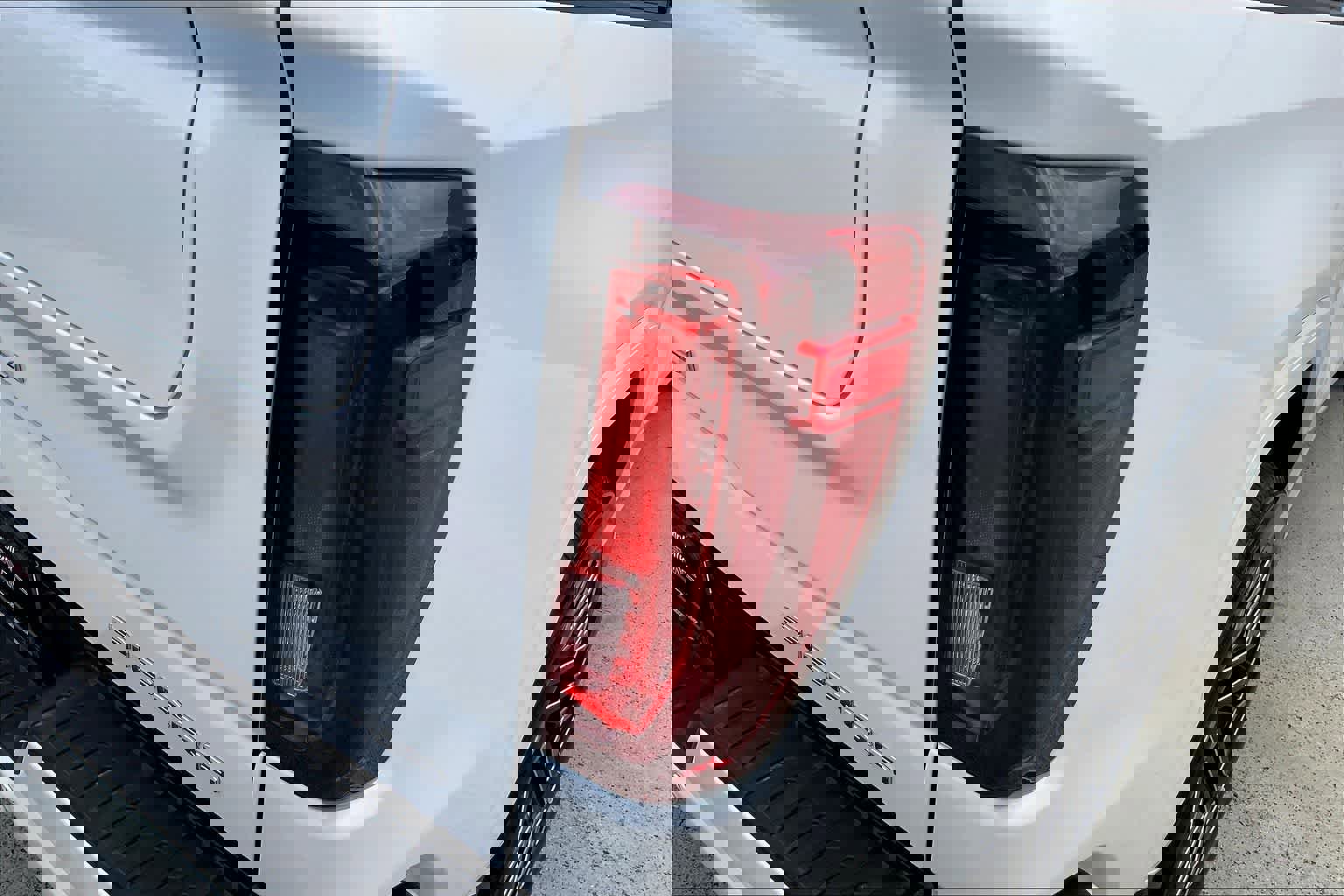 Used 2022 GMC Sierra 1500 Denali Ultimate image 32