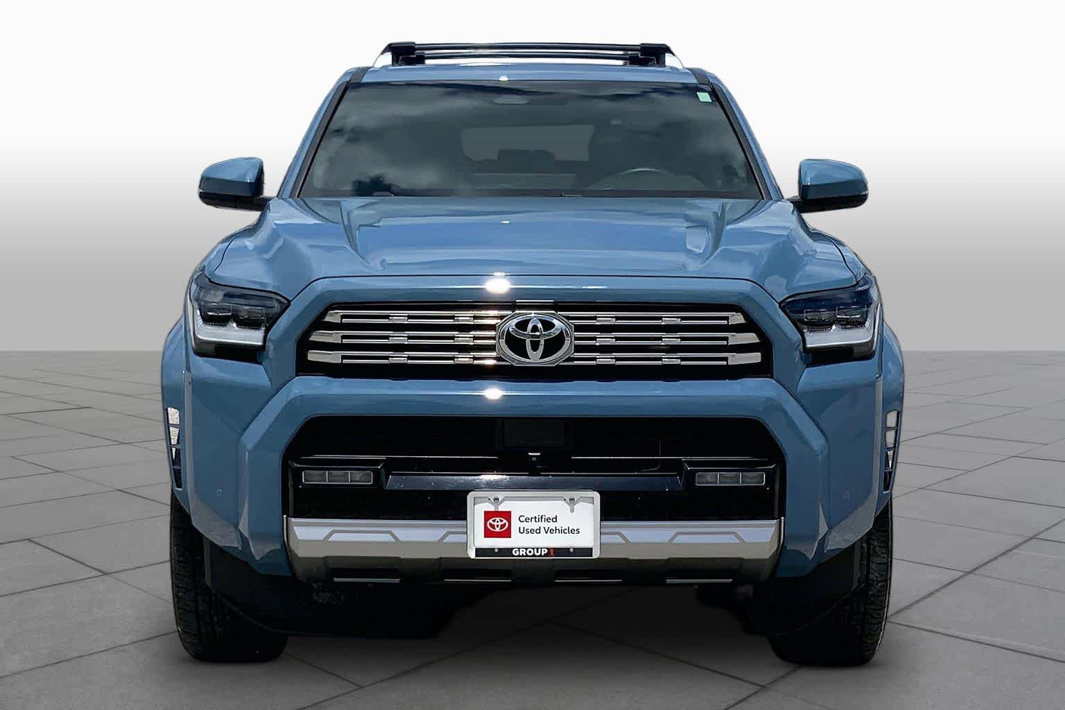 Used 2025 Toyota 4Runner Limited AWD/4WD image 4