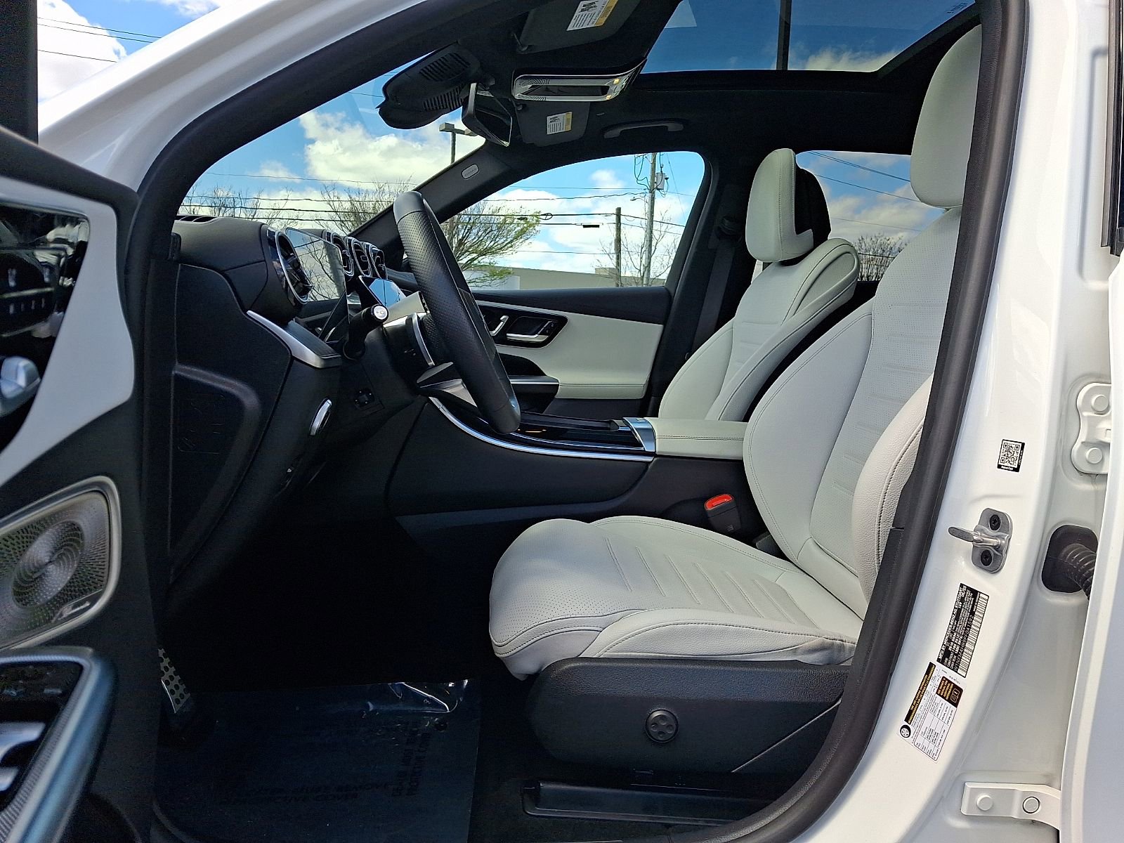 Certified 2023 Mercedes-Benz GLC 300 4MATIC image 13