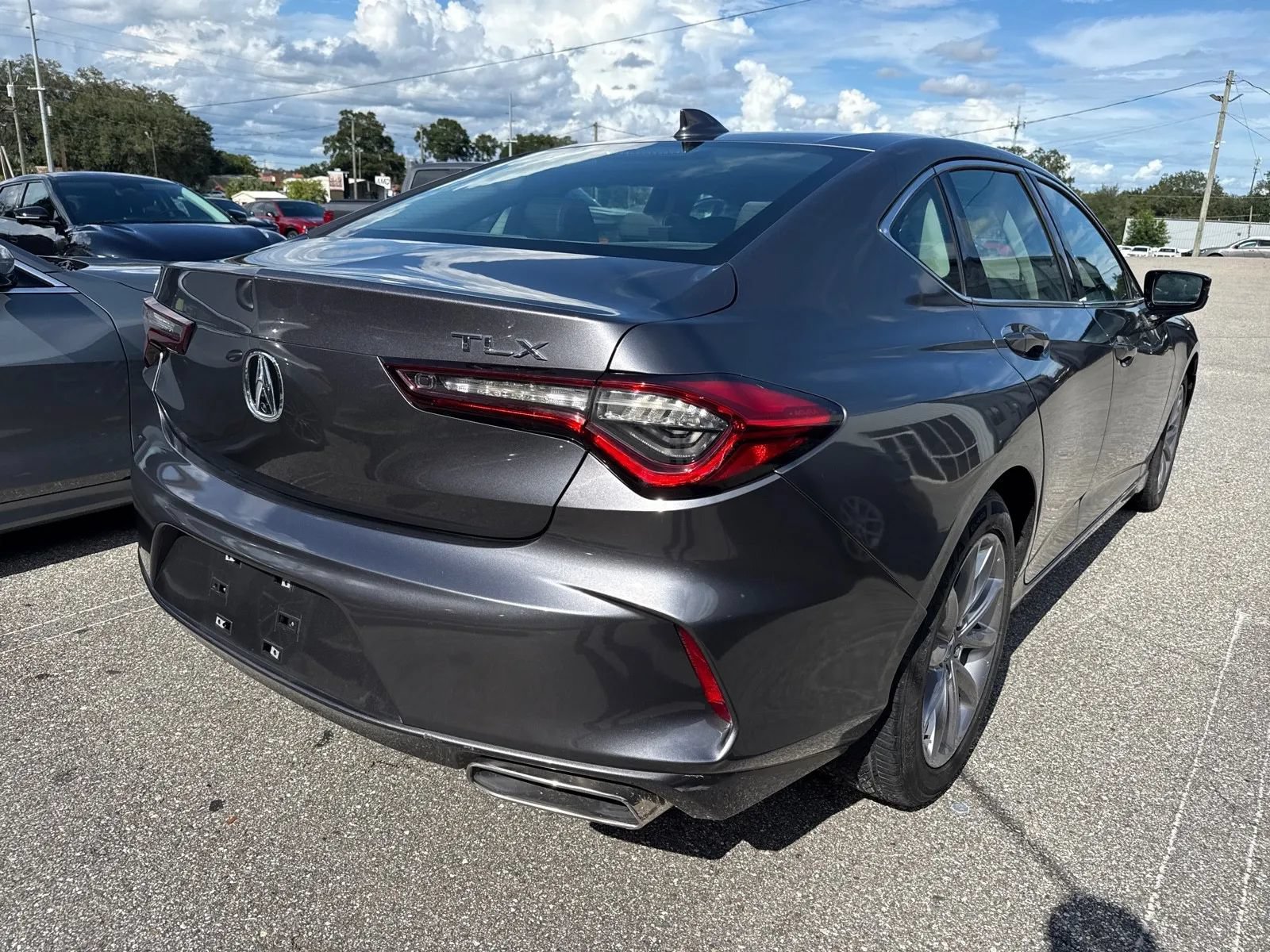 Used 2023 Acura TLX FWD image 7