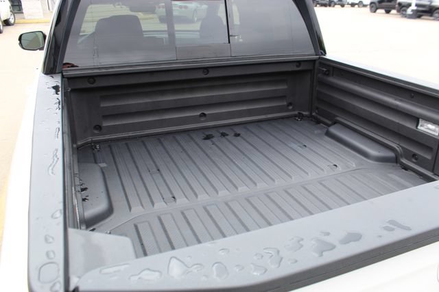 Used 2025 Honda Ridgeline Black Edition image 5